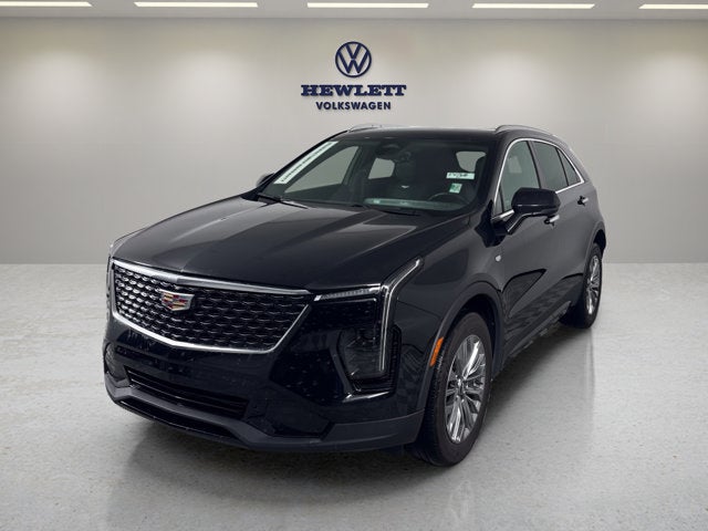 2025 Cadillac XT4 FWD Premium Luxury in Stellar Black Metallic — front three-quarter view