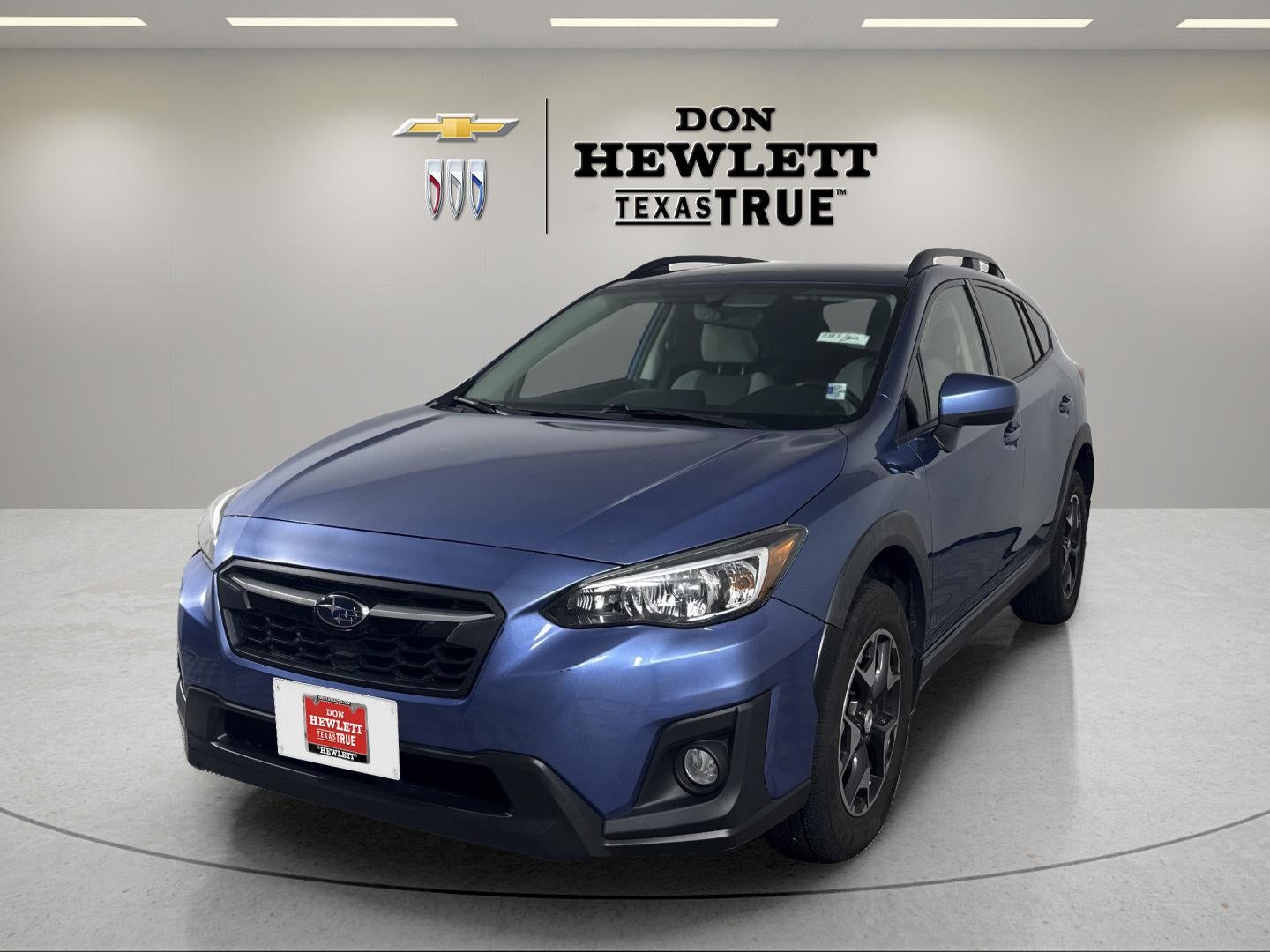 2018 Subaru Crosstrek 2.0i Premium in Blue — front three-quarter view